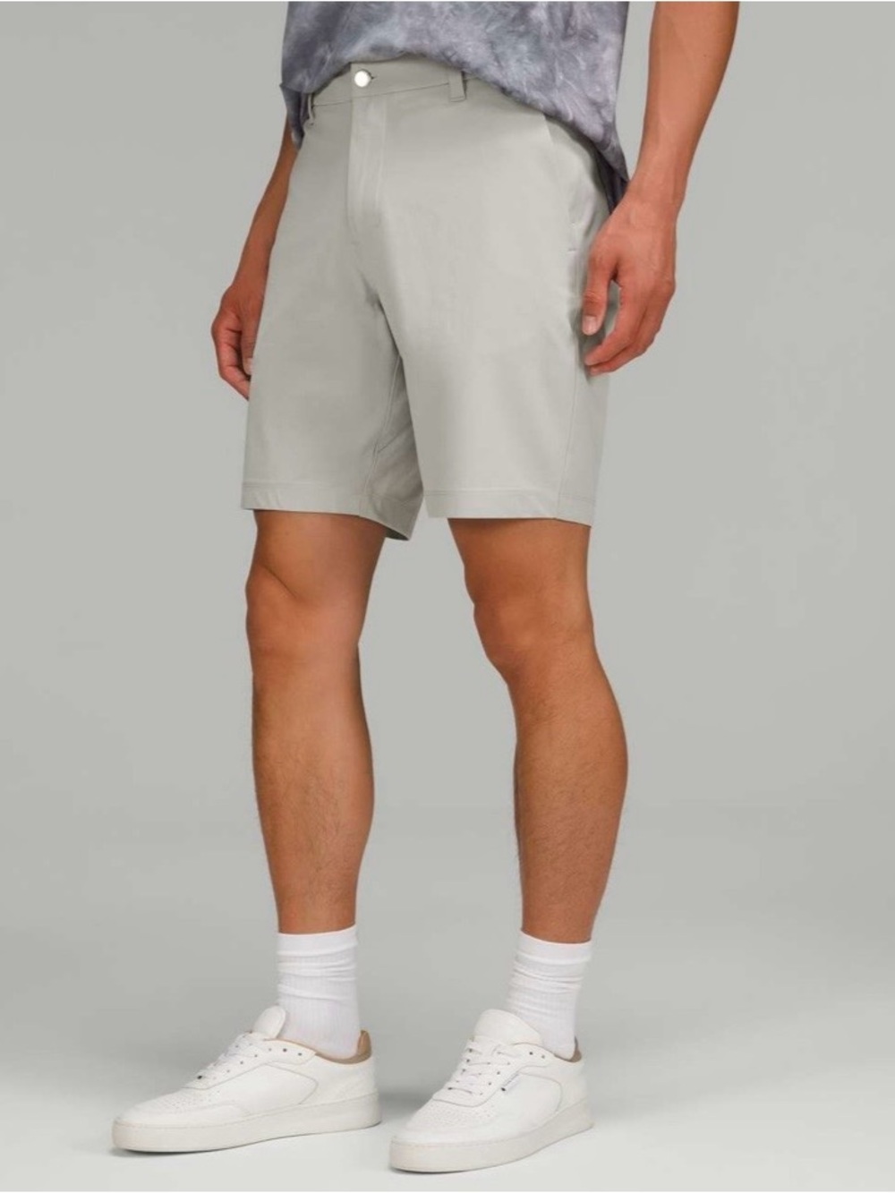 Lululemon Commission Classic-Fit Short 9" *Warpstreme size 33